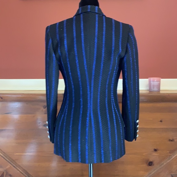 - Vintage Versace blue stripe Blazer - - Picture 5 of 9